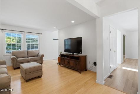 1731 River Road Selkirk NY 12158