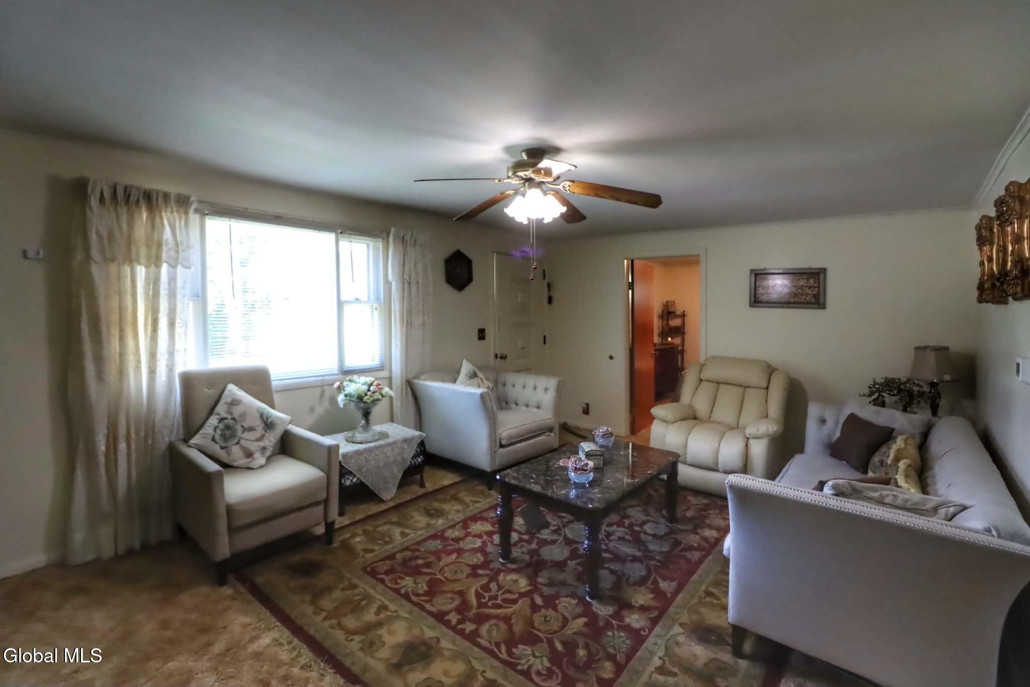 3 Nellis Avenue Johnstown NY 12095