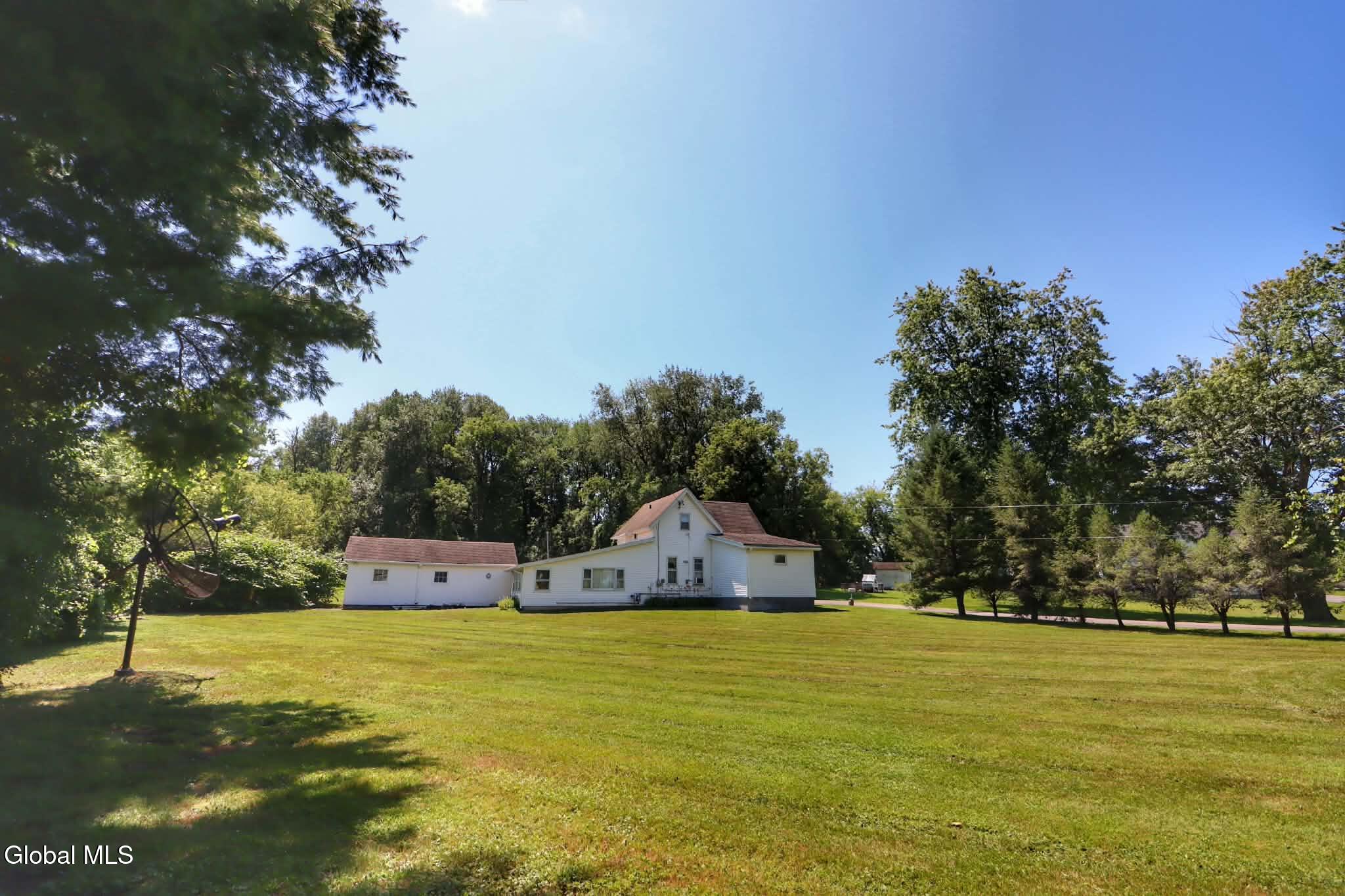 3 Nellis Avenue Johnstown NY 12095