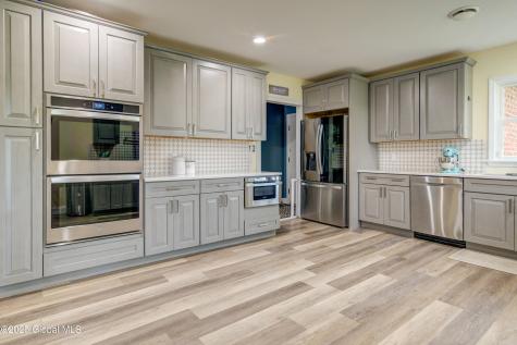 730 Mckay Road Amsterdam NY 12010