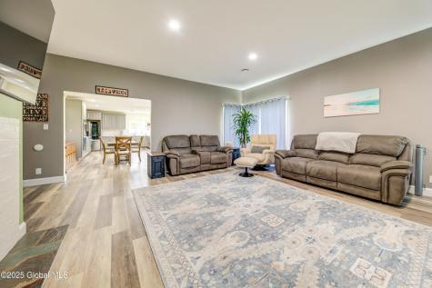 730 Mckay Road Amsterdam NY 12010