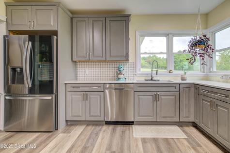 730 Mckay Road Amsterdam NY 12010