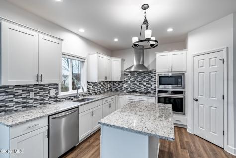22 Bergen Place Niskayuna NY 12309