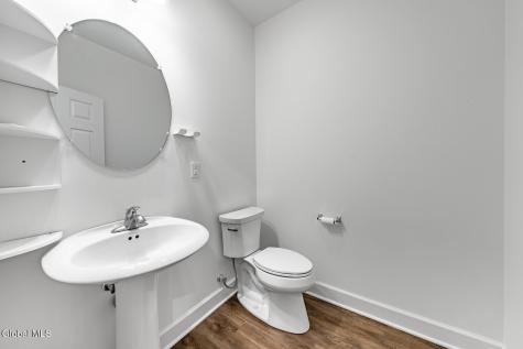 22 Bergen Place Niskayuna NY 12309