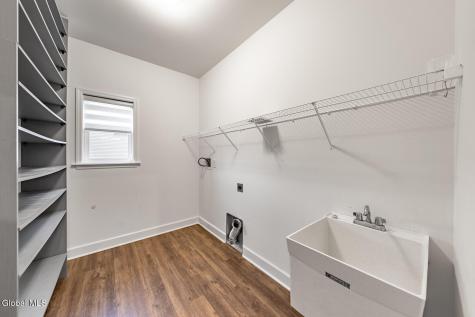 22 Bergen Place Niskayuna NY 12309