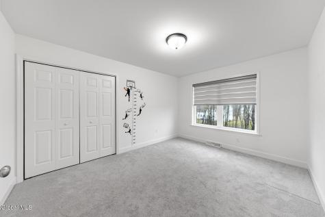 22 Bergen Place Niskayuna NY 12309