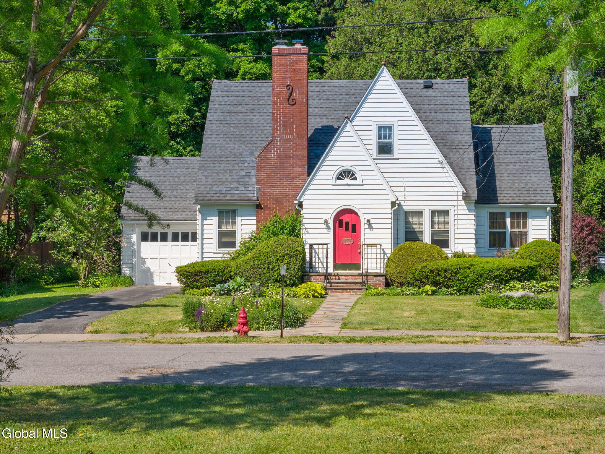122 Clinton Circle Cobleskill NY 12043