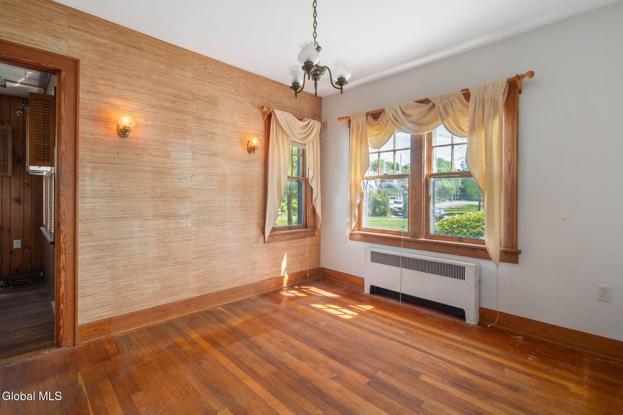 122 Clinton Circle Cobleskill NY 12043