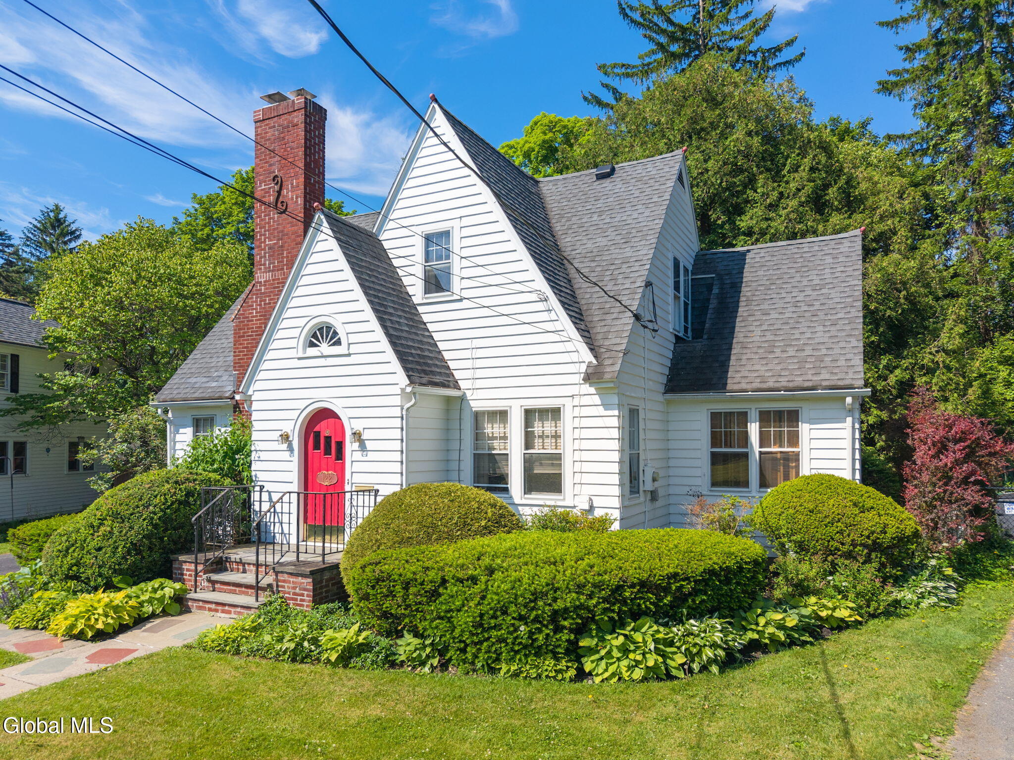 122 Clinton Circle Cobleskill NY 12043