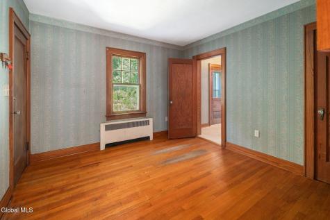 122 Clinton Circle Cobleskill NY 12043