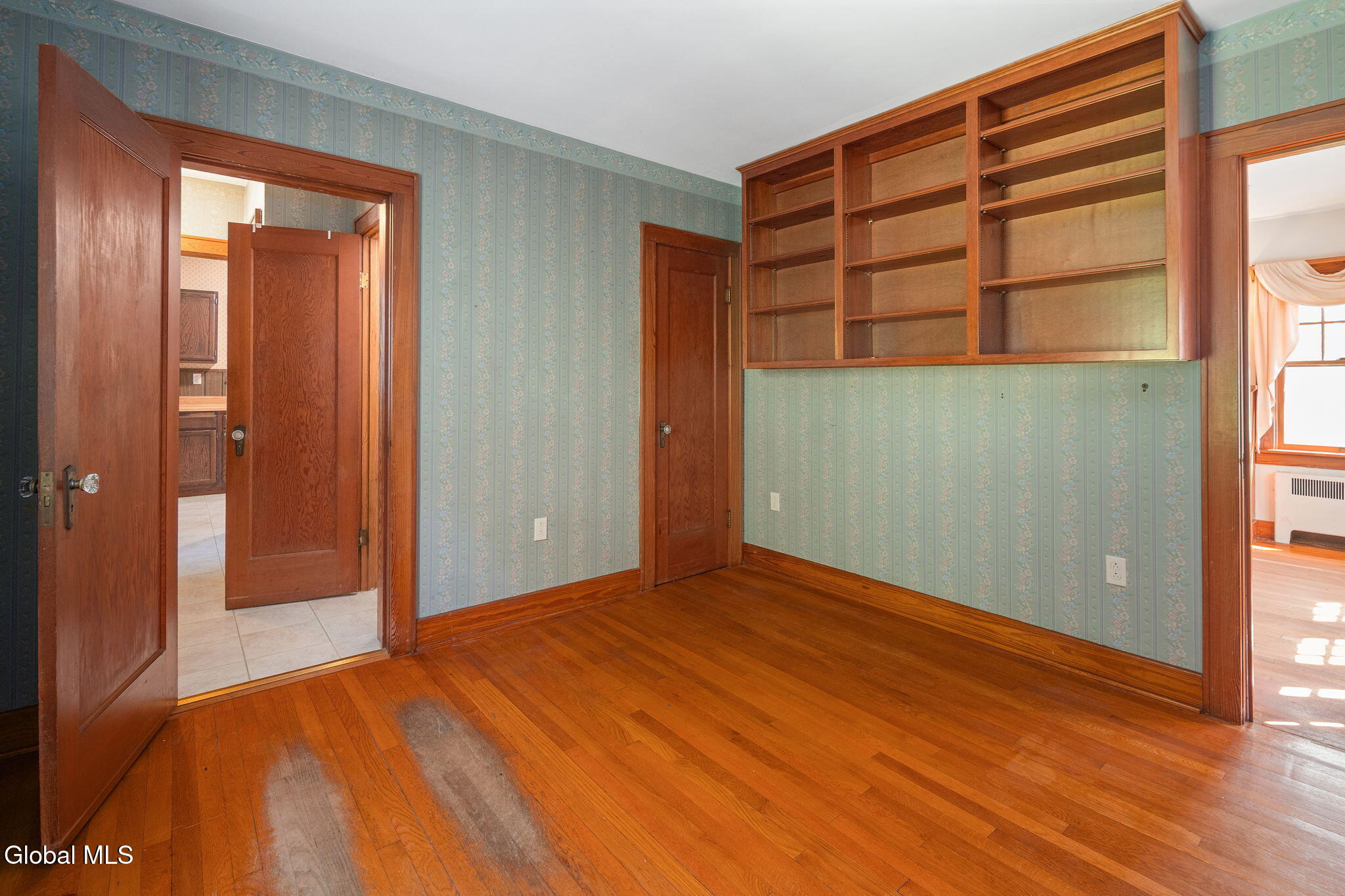 122 Clinton Circle Cobleskill NY 12043
