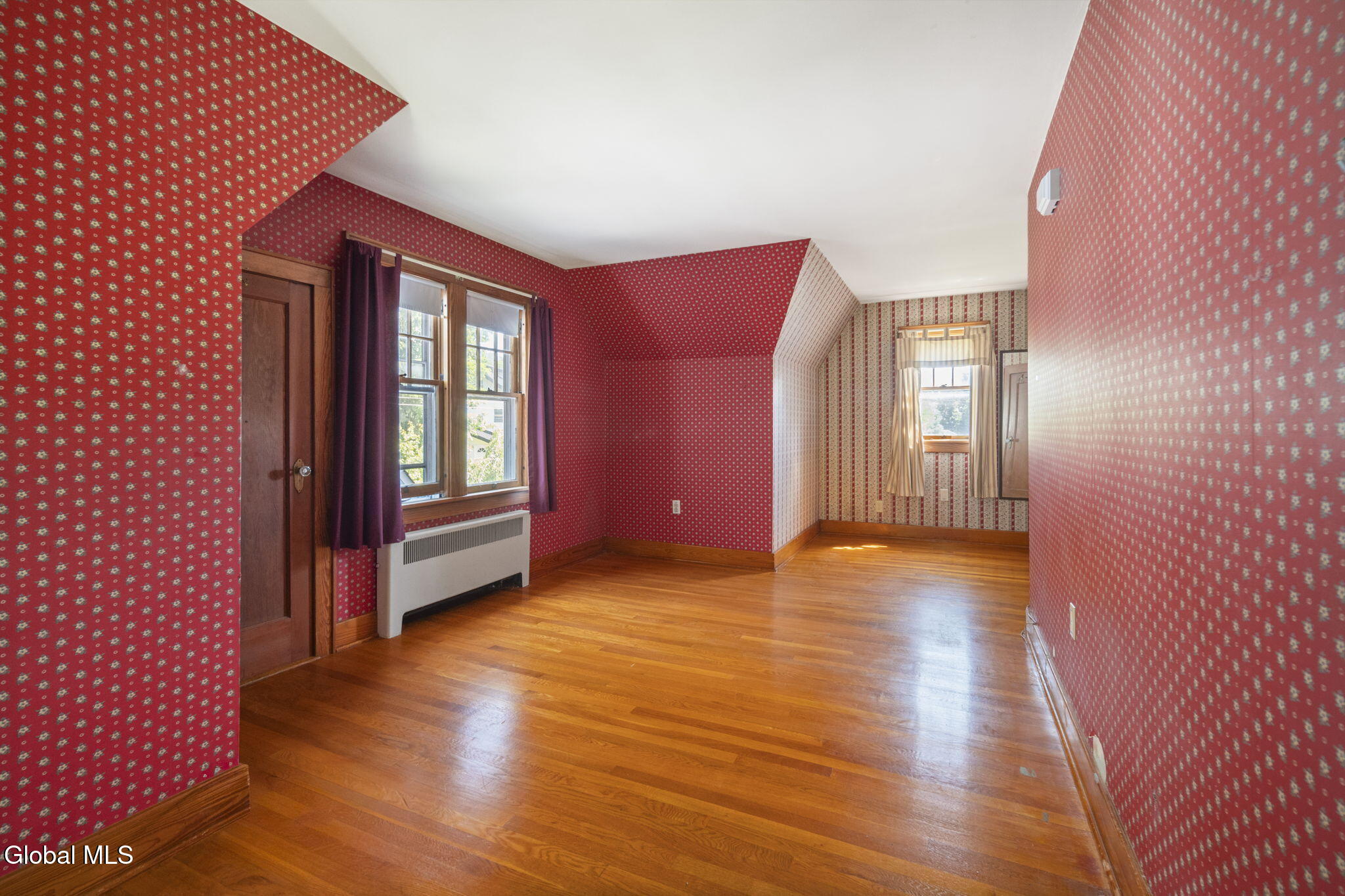 122 Clinton Circle Cobleskill NY 12043