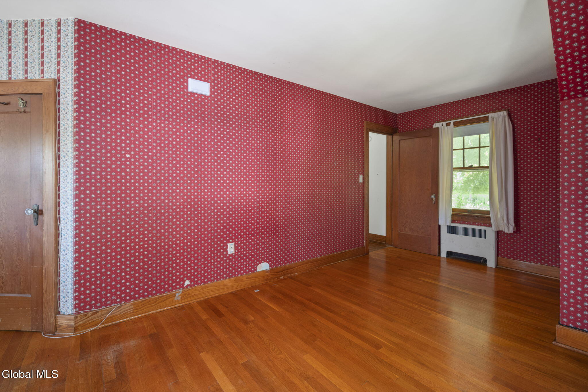 122 Clinton Circle Cobleskill NY 12043