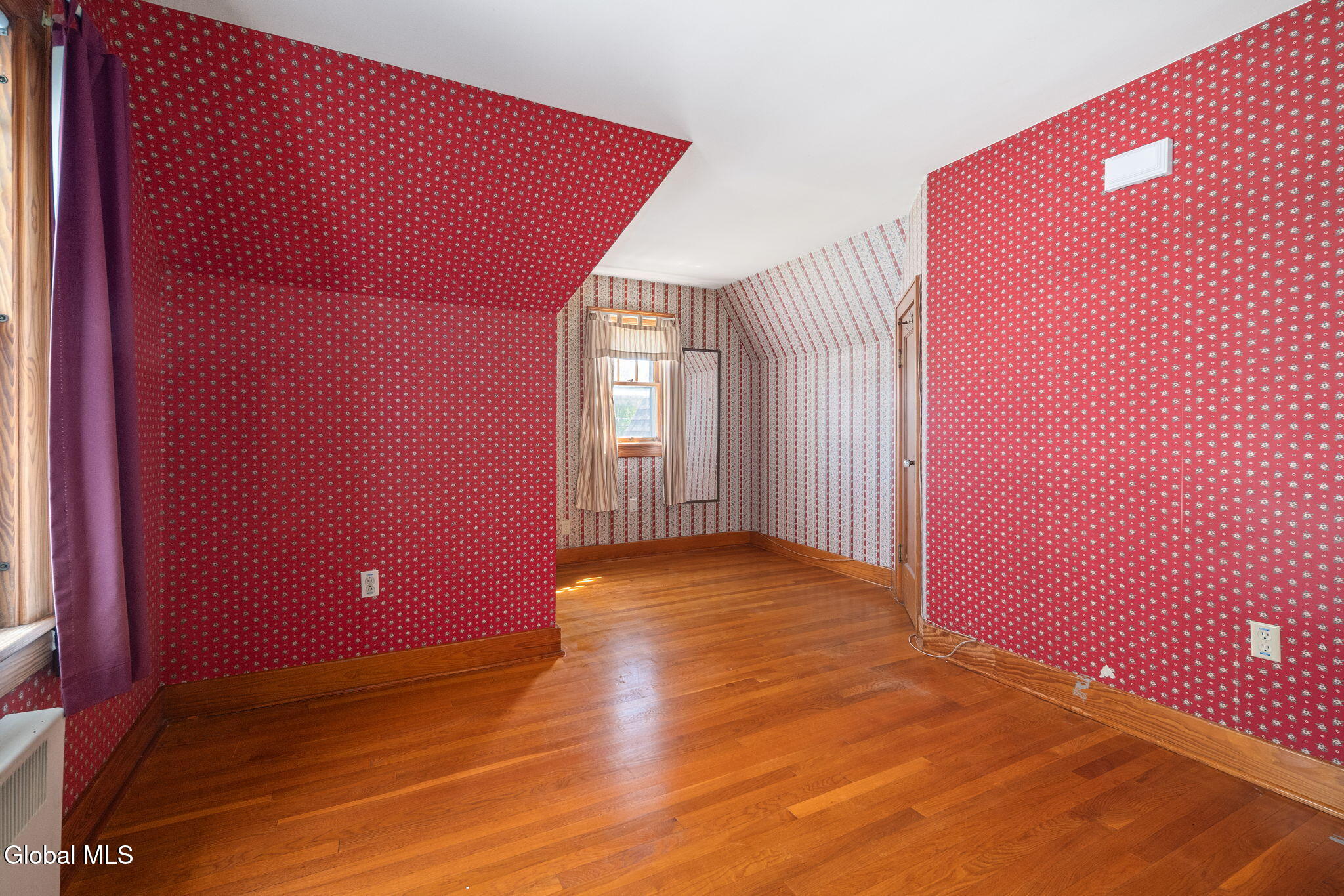 122 Clinton Circle Cobleskill NY 12043