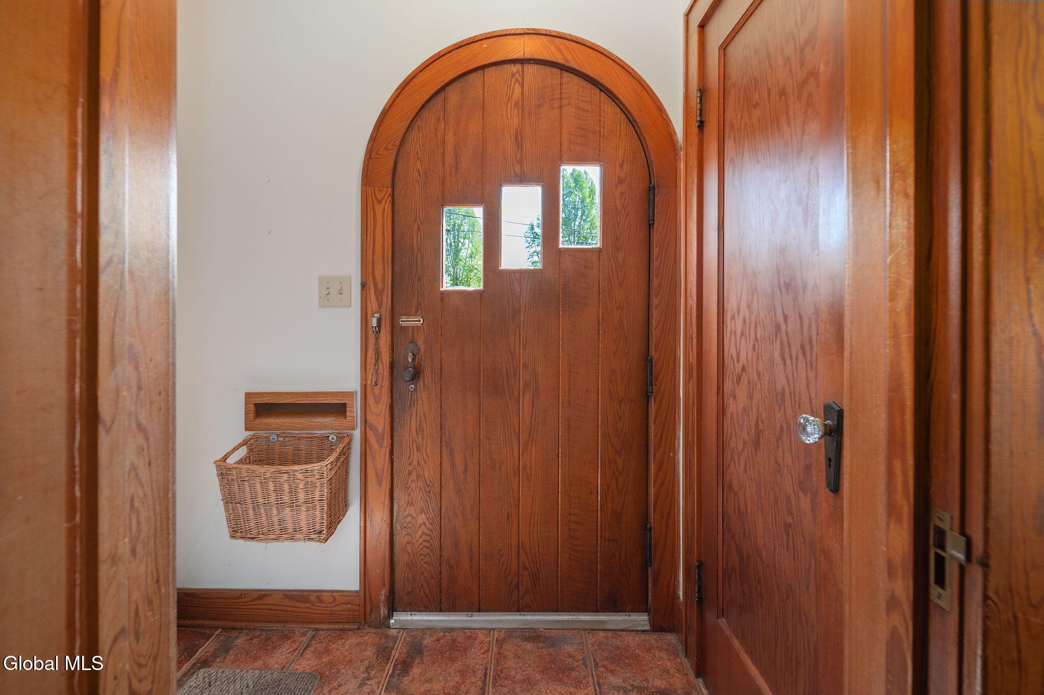122 Clinton Circle Cobleskill NY 12043