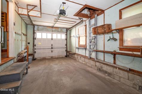 122 Clinton Circle Cobleskill NY 12043