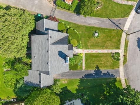 122 Clinton Circle Cobleskill NY 12043