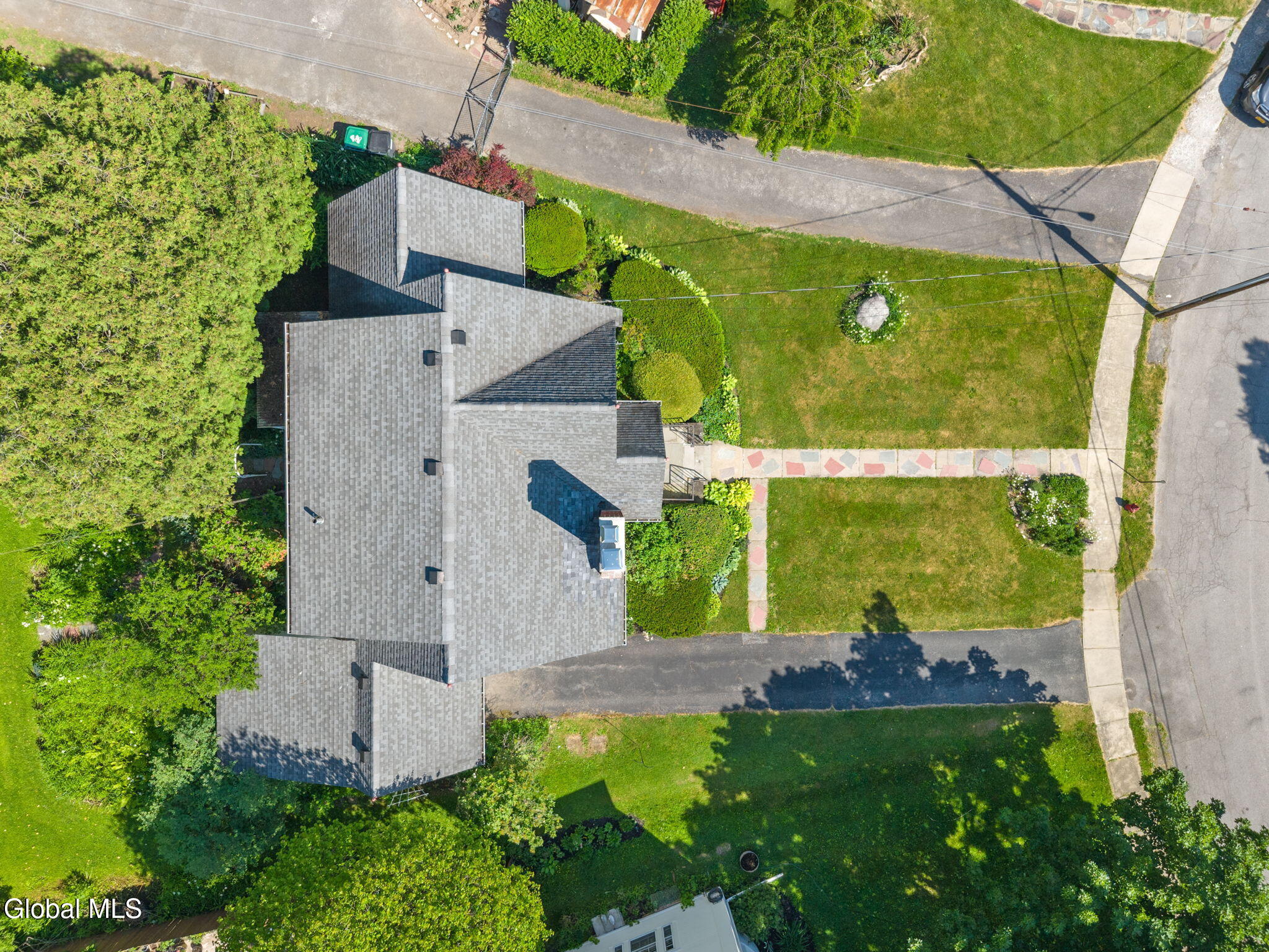 122 Clinton Circle Cobleskill NY 12043