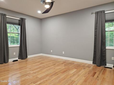 29 Barrington Drive Gansevoort NY 12831