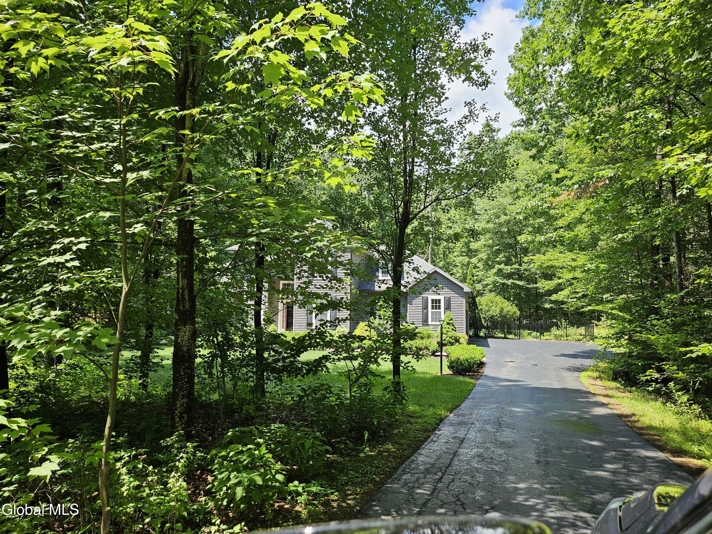 29 Barrington Drive Gansevoort NY 12831