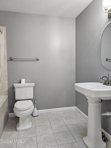 29 Barrington Drive Gansevoort NY 12831