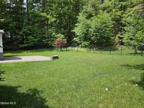 29 Barrington Drive Gansevoort NY 12831