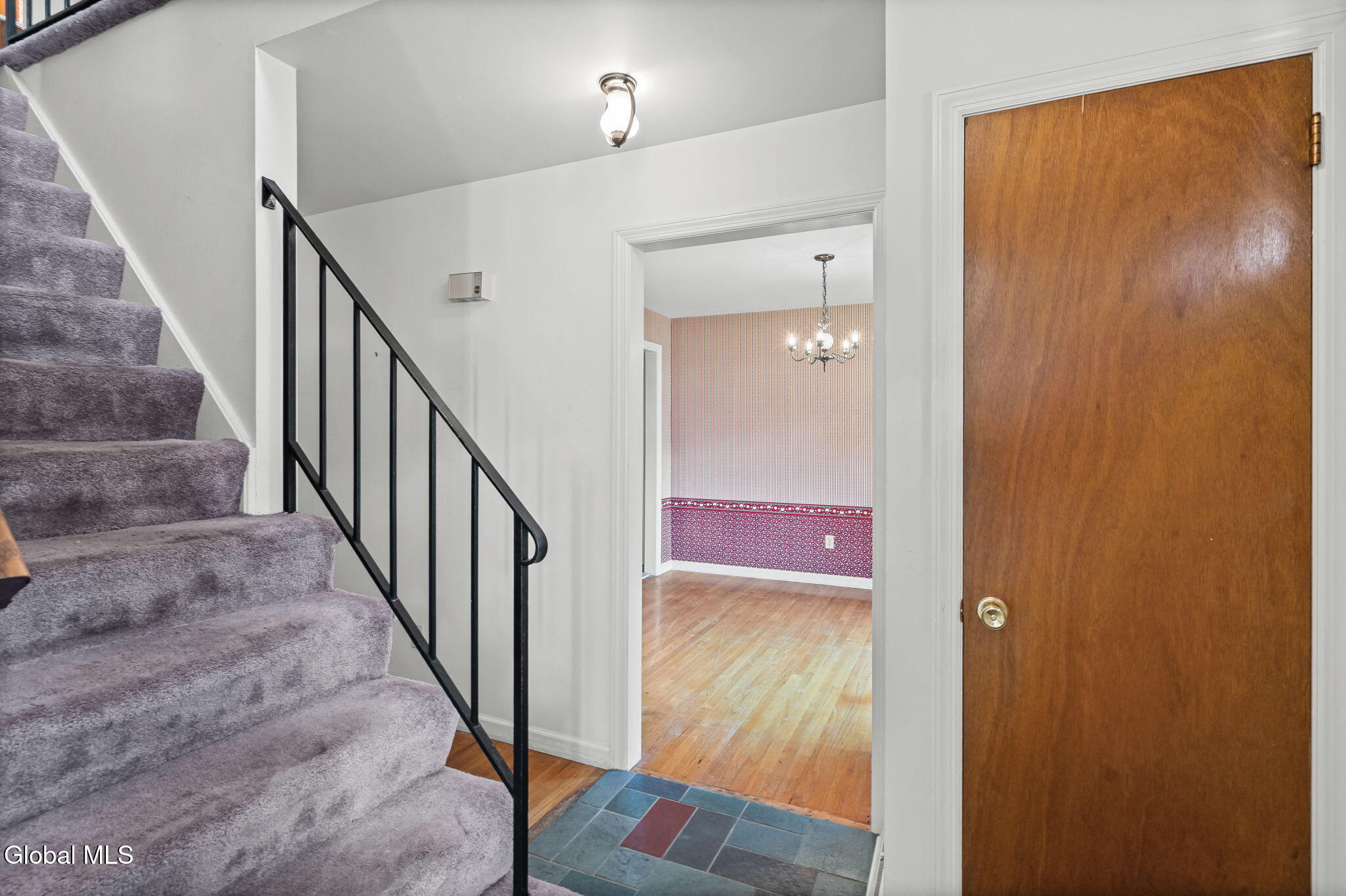 16 Salem Road Delmar NY 12054
