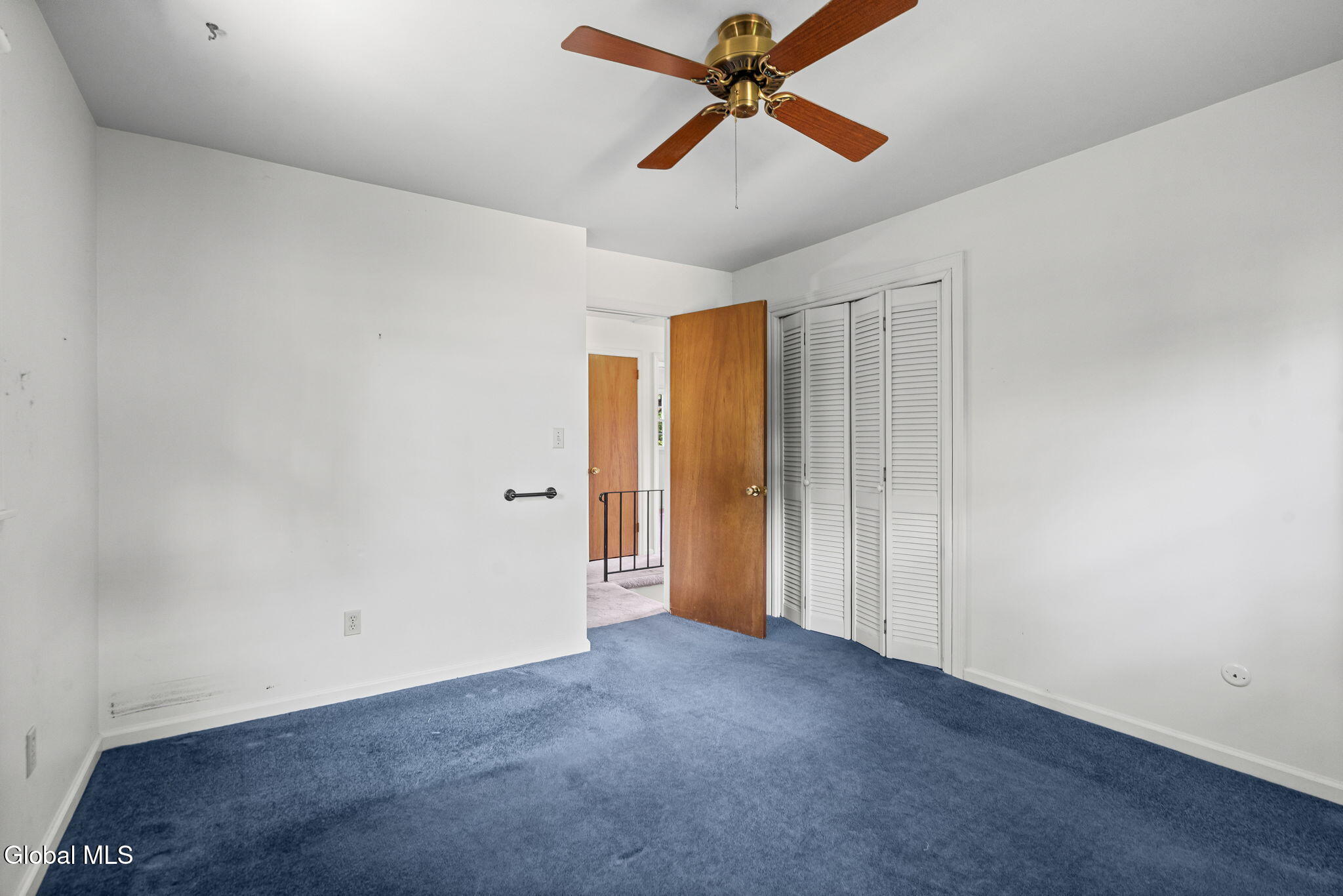16 Salem Road Delmar NY 12054