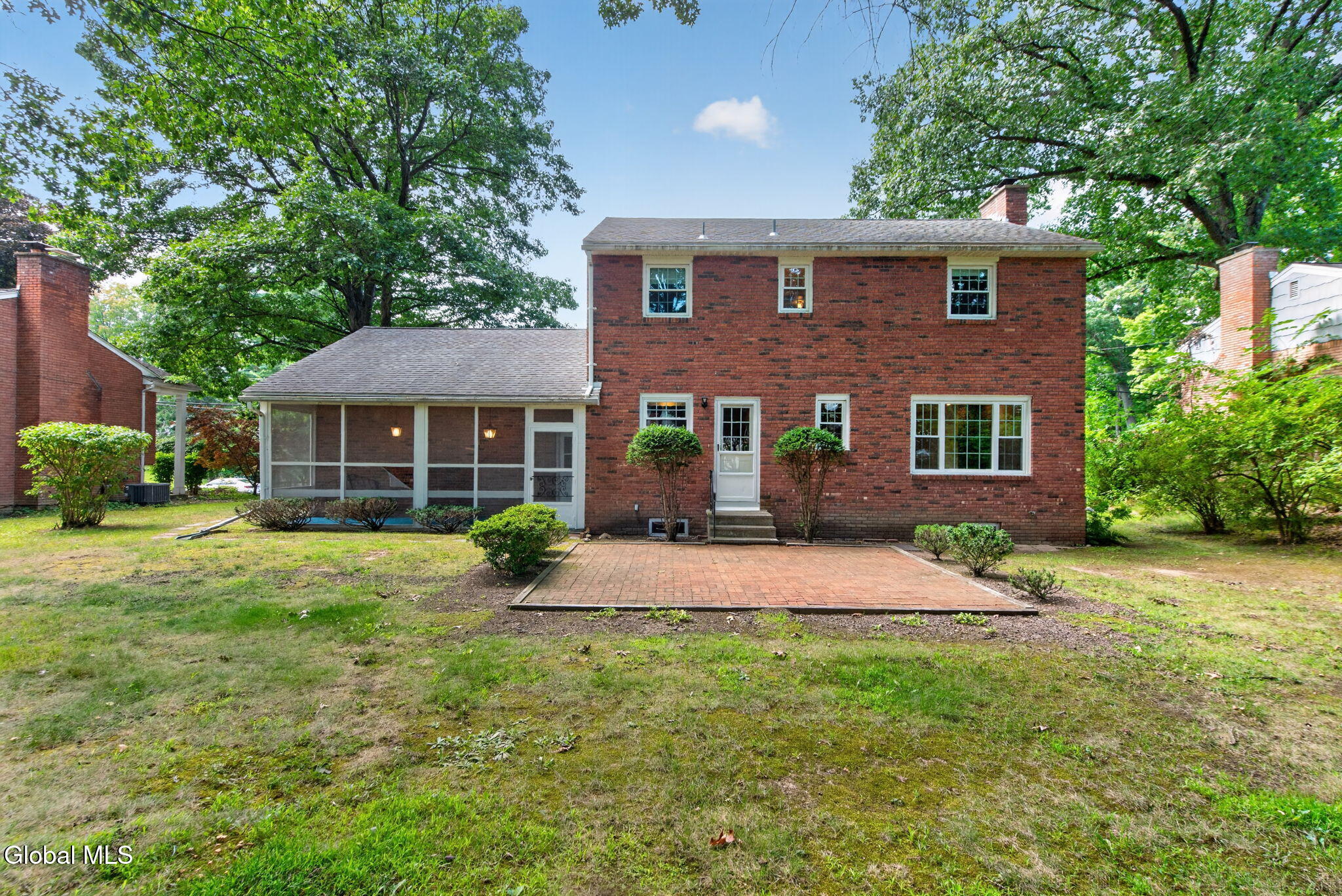 16 Salem Road Delmar NY 12054