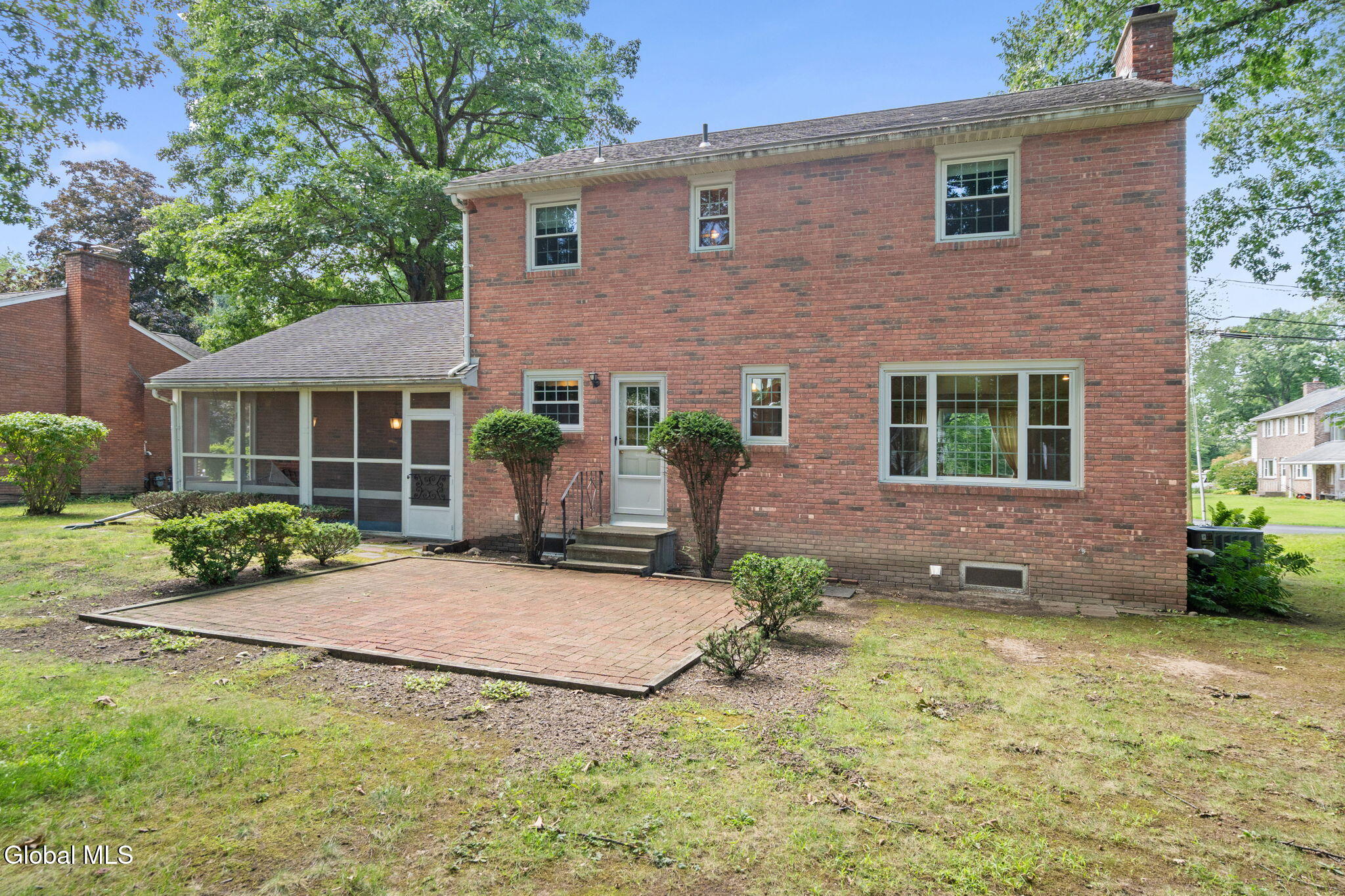 16 Salem Road Delmar NY 12054