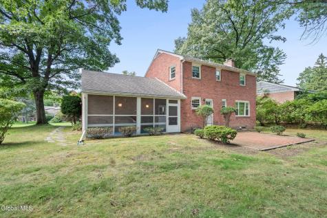 16 Salem Road Delmar NY 12054