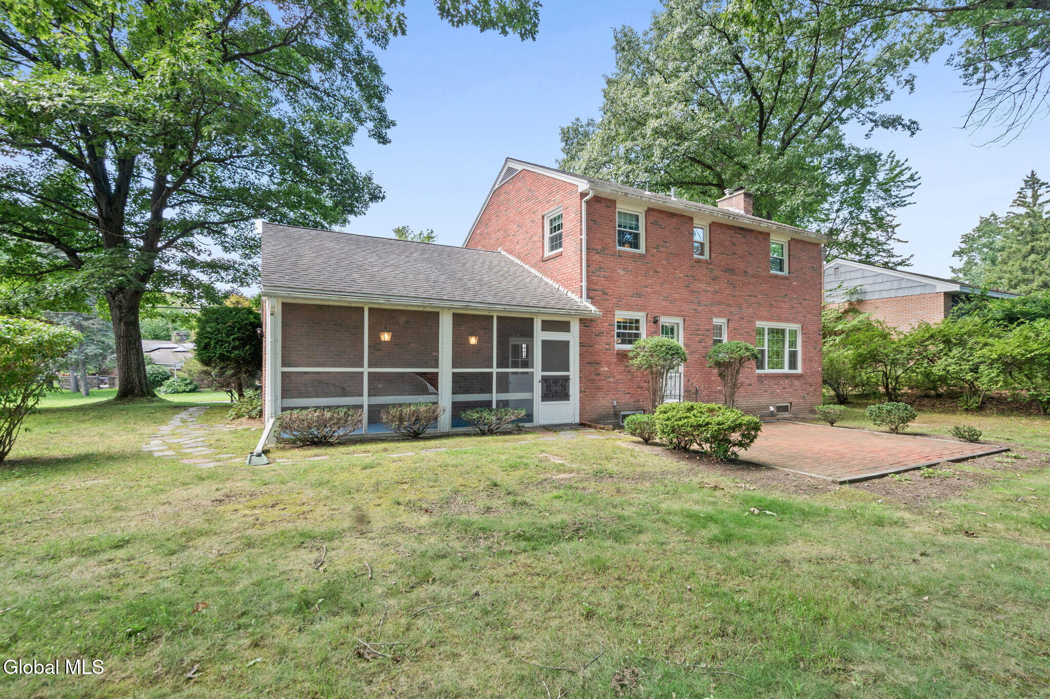 16 Salem Road Delmar NY 12054