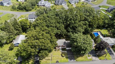 16 Salem Road Delmar NY 12054