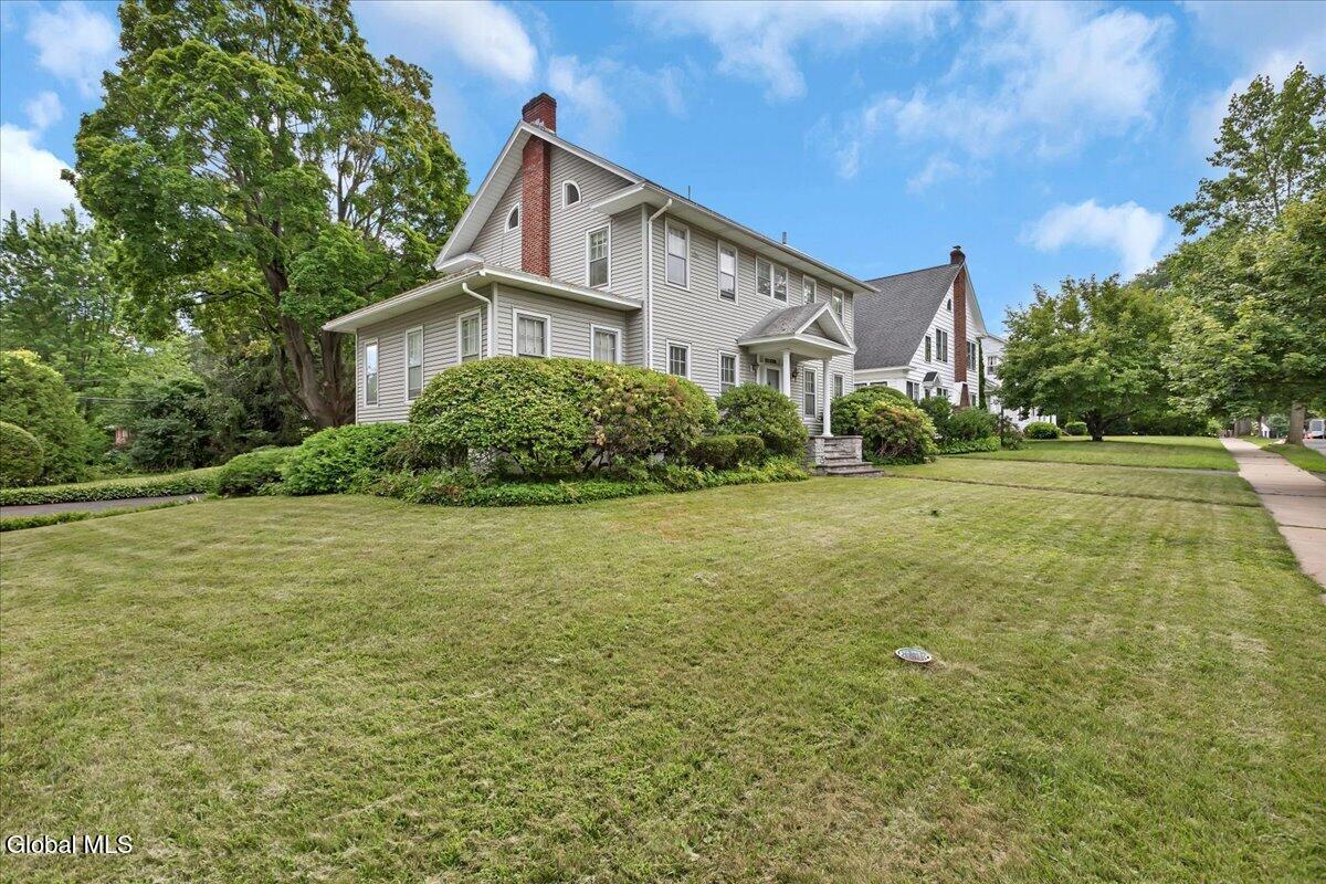 213 Euclid Avenue Albany NY 12208