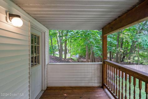 7 Harvest Drive Schenectady NY 12302