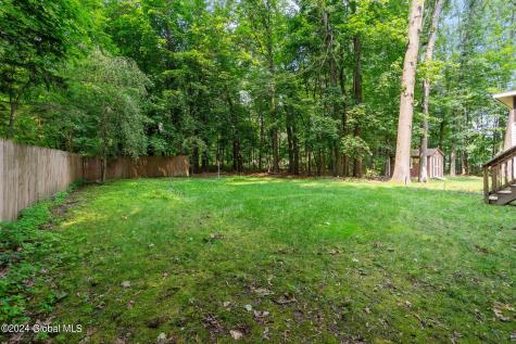 7 Harvest Drive Schenectady NY 12302