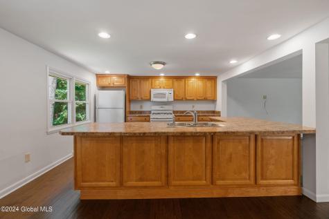 7 Harvest Drive Schenectady NY 12302