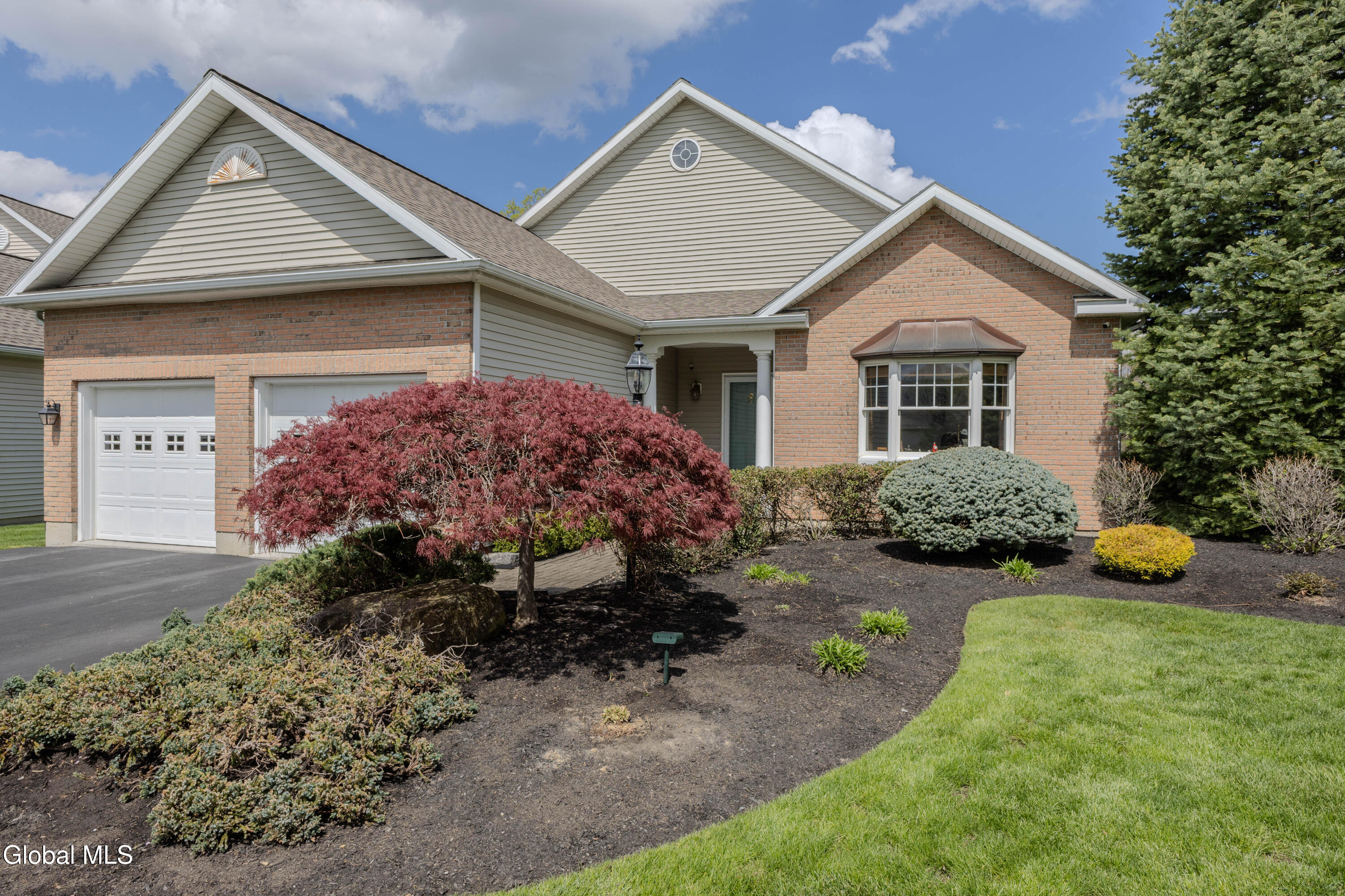 24 Brinker Way Loudonville NY 12211