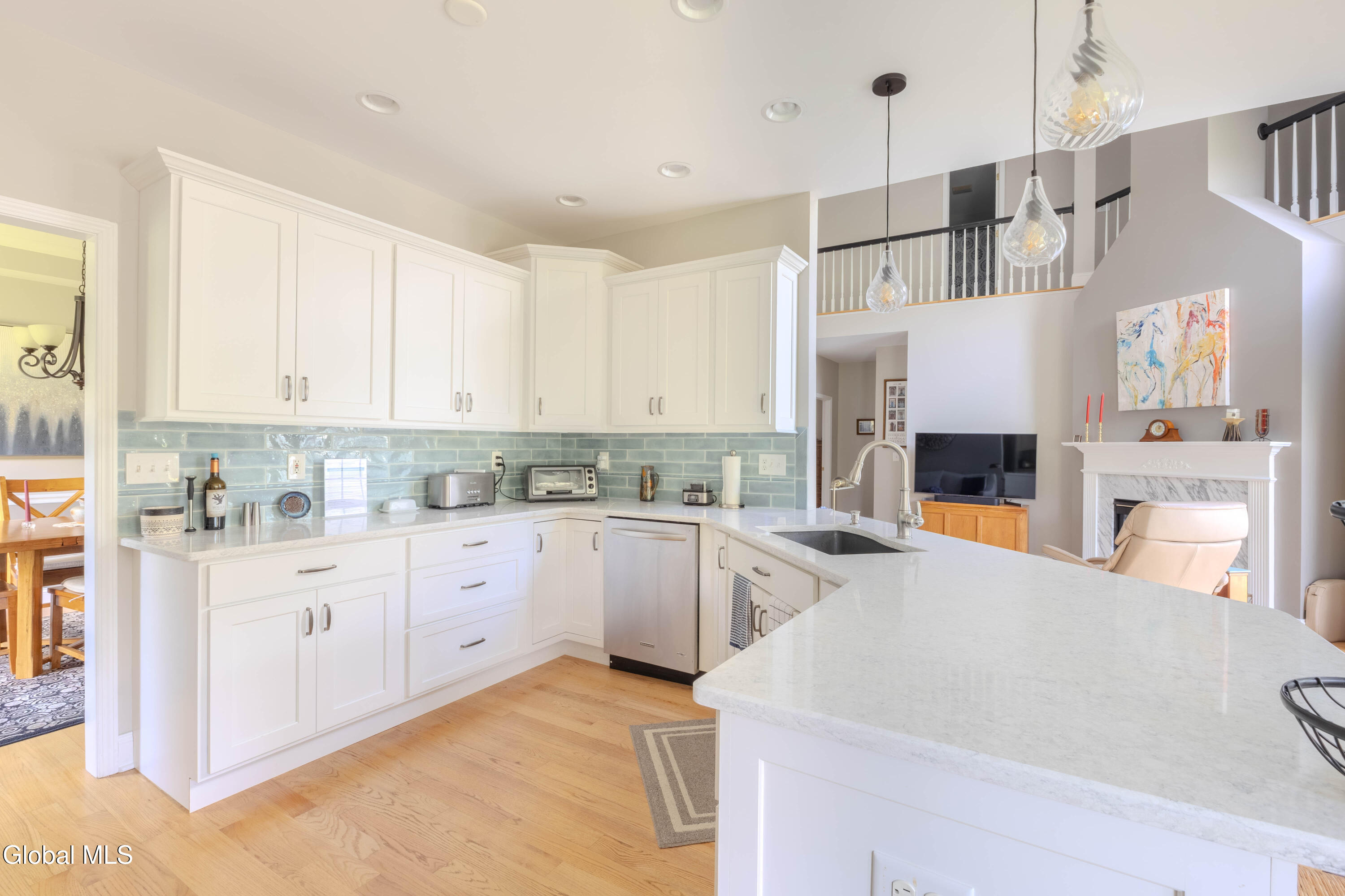 24 Brinker Way Loudonville NY 12211