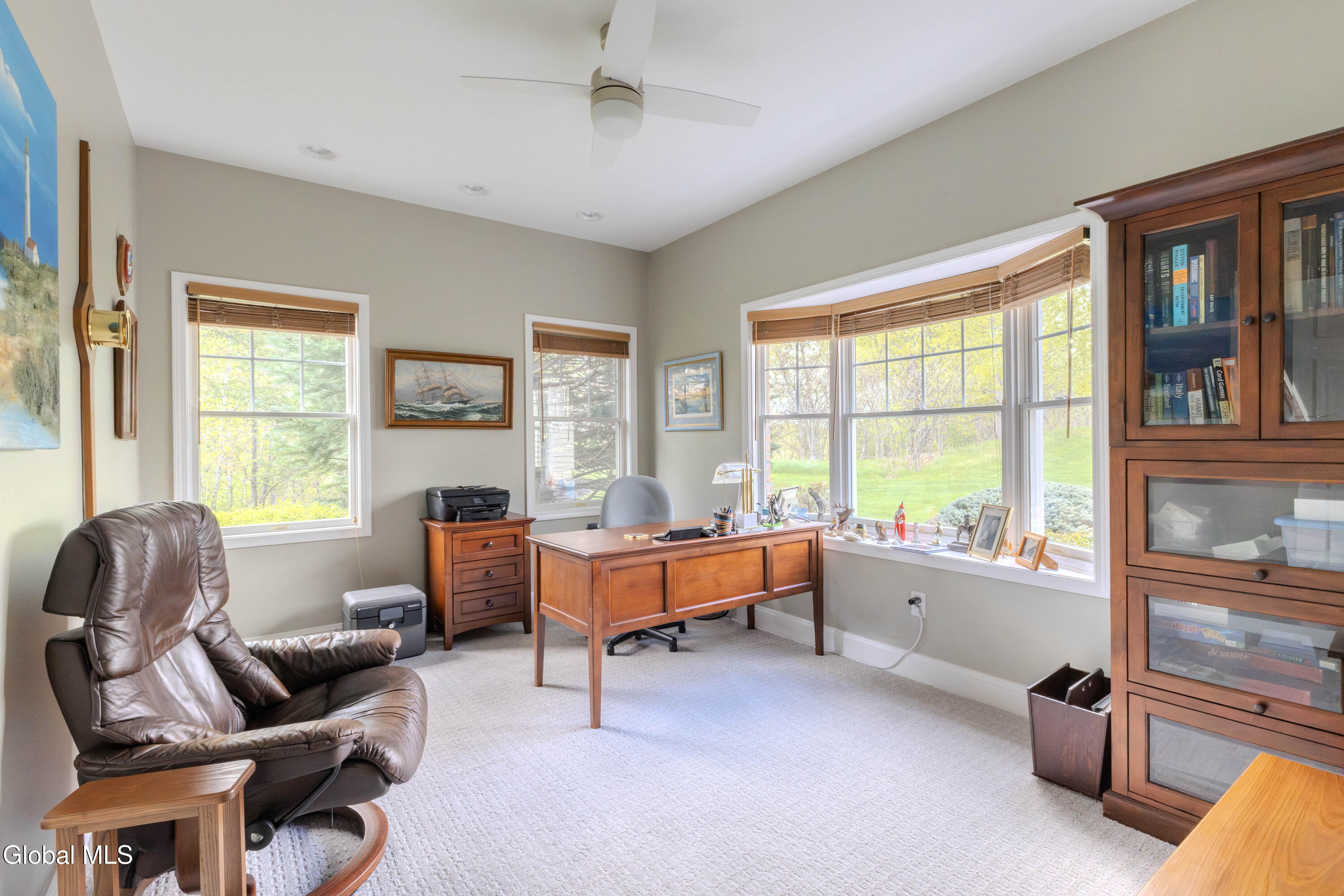 24 Brinker Way Loudonville NY 12211