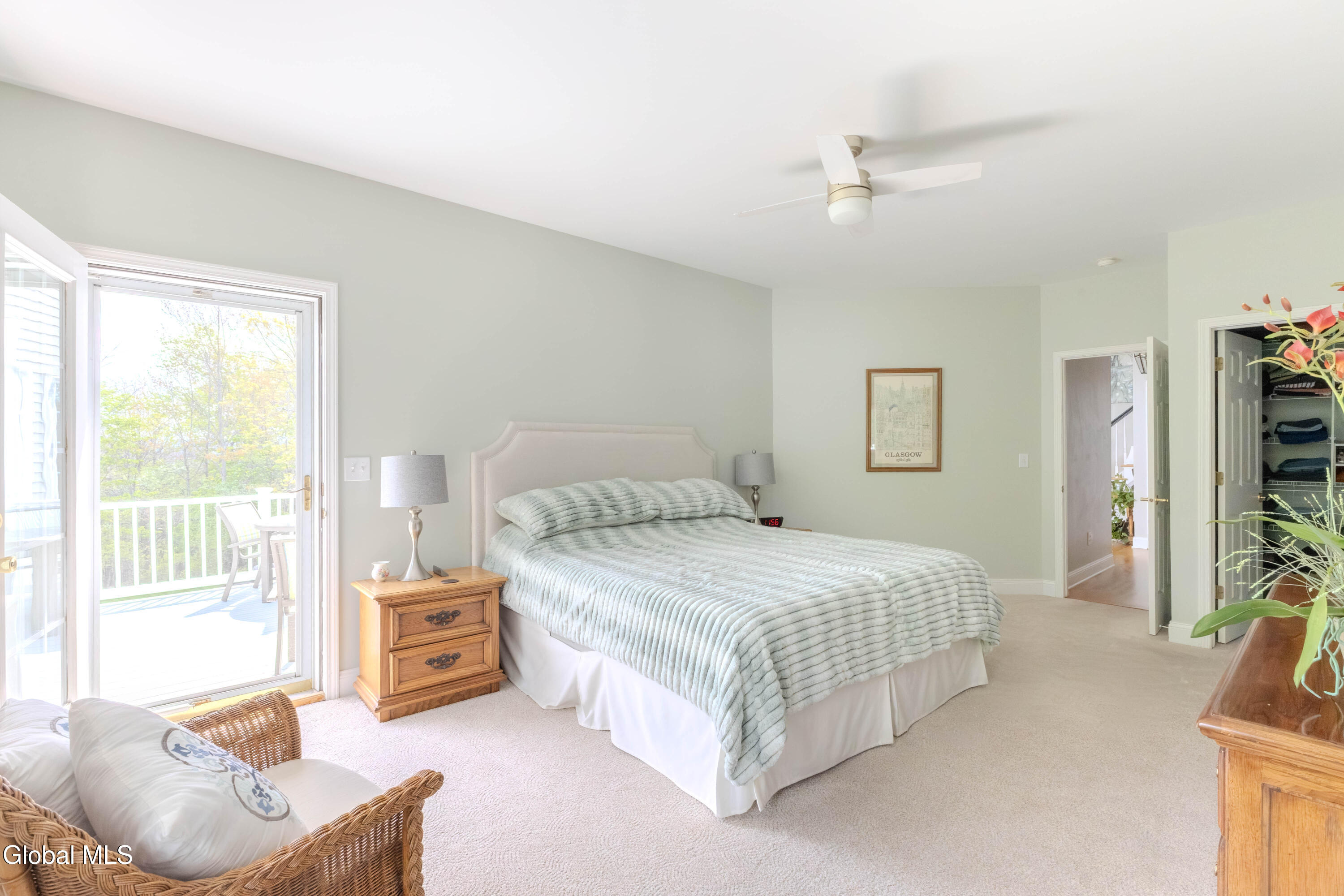 24 Brinker Way Loudonville NY 12211