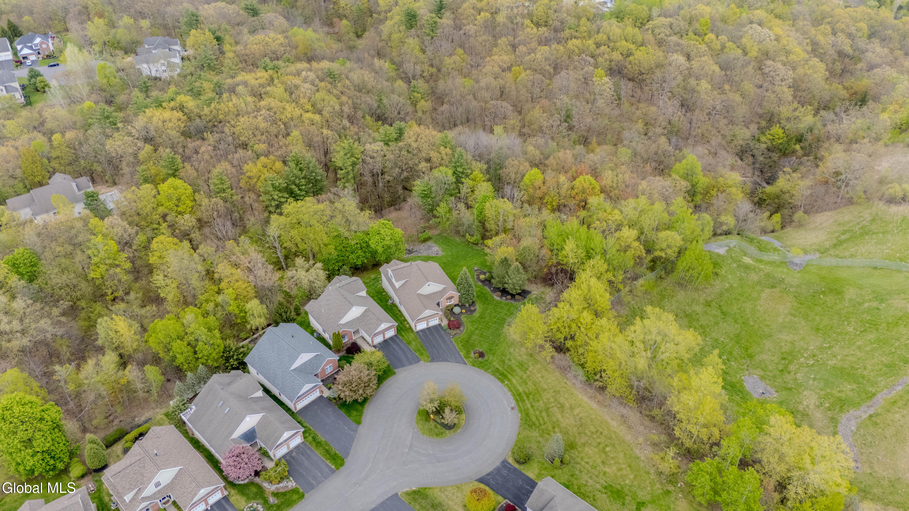 24 Brinker Way Loudonville NY 12211