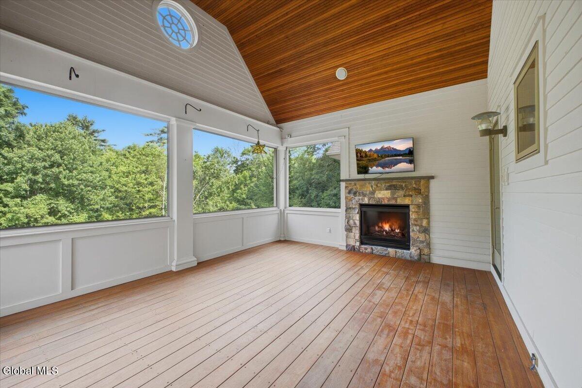 6 Cherry Tree Lane Saratoga Springs NY 12866