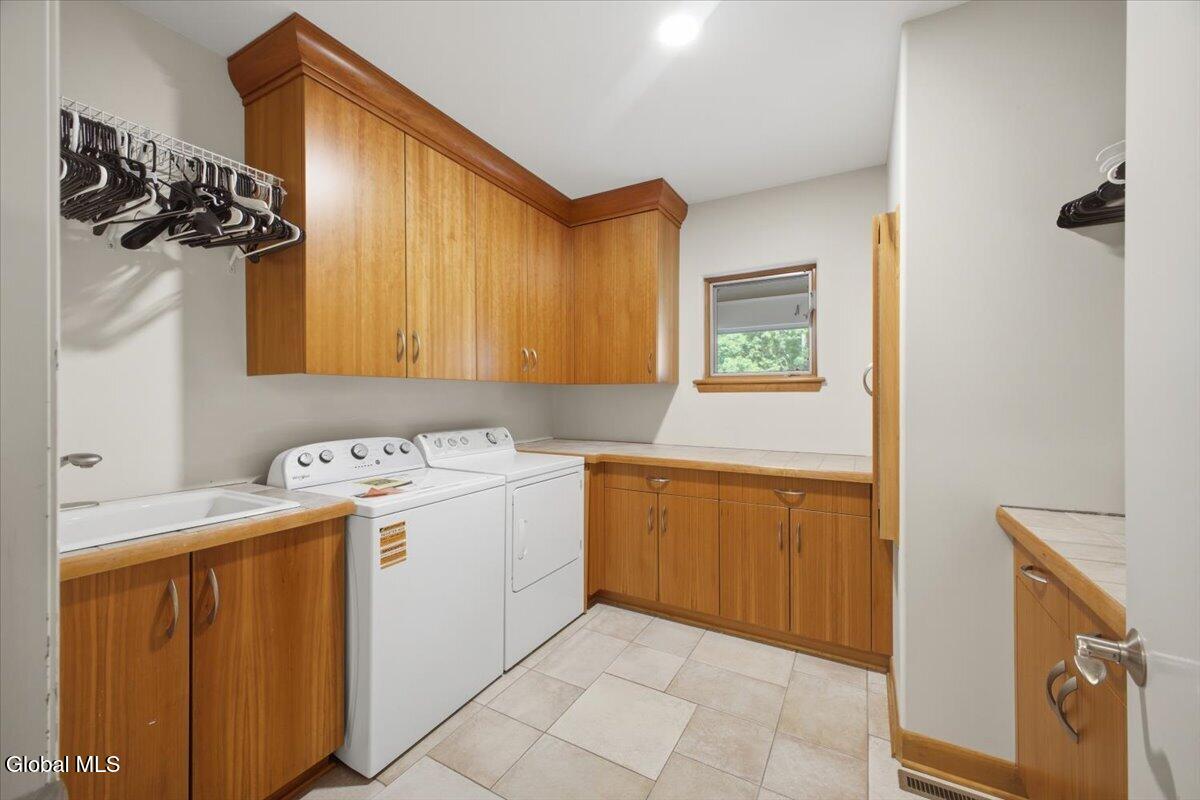 6 Cherry Tree Lane Saratoga Springs NY 12866