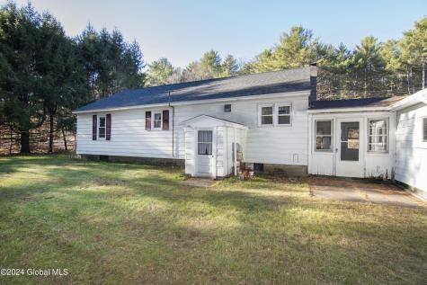 4685 Route 9n Corinth NY 12822