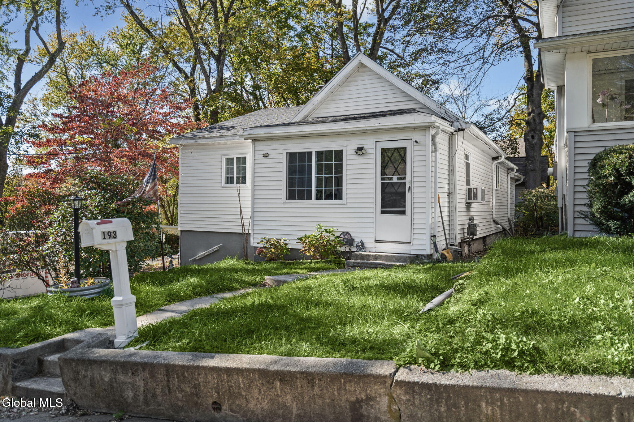 193 Ford Avenue Troy NY 12180