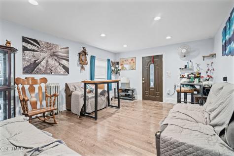 193 Ford Avenue Troy NY 12180