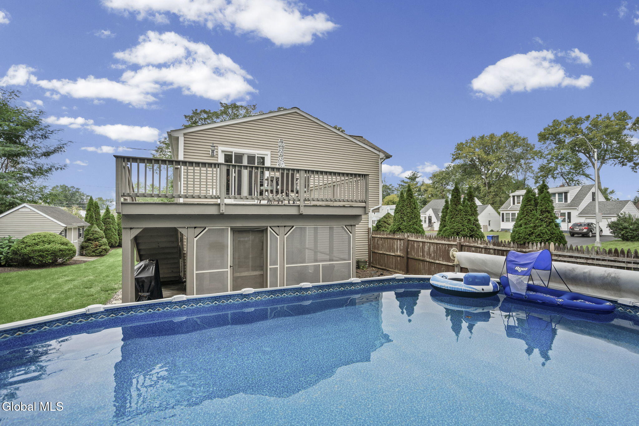 145 Shirley Drive Schenectady NY 12304