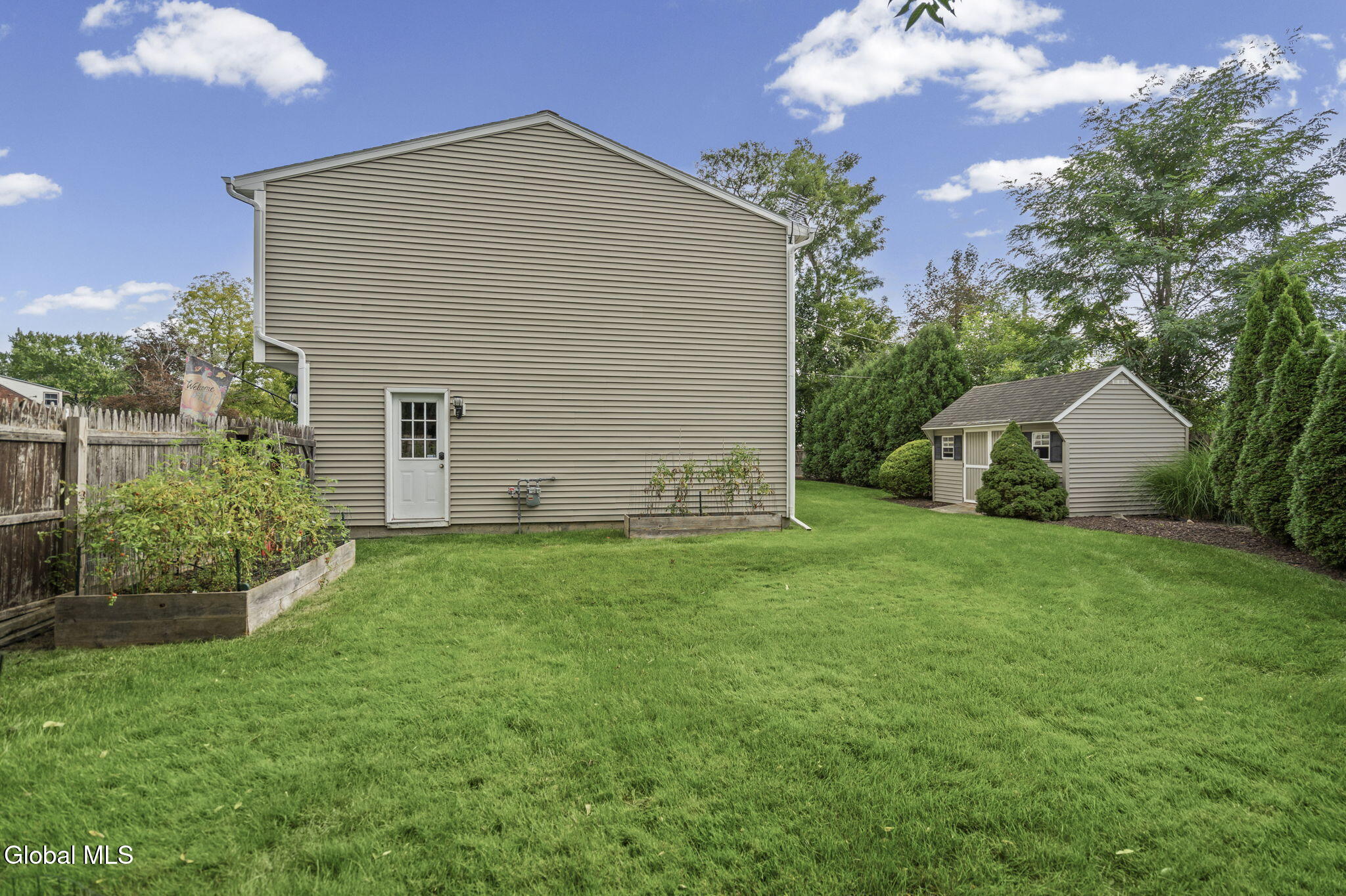 145 Shirley Drive Schenectady NY 12304