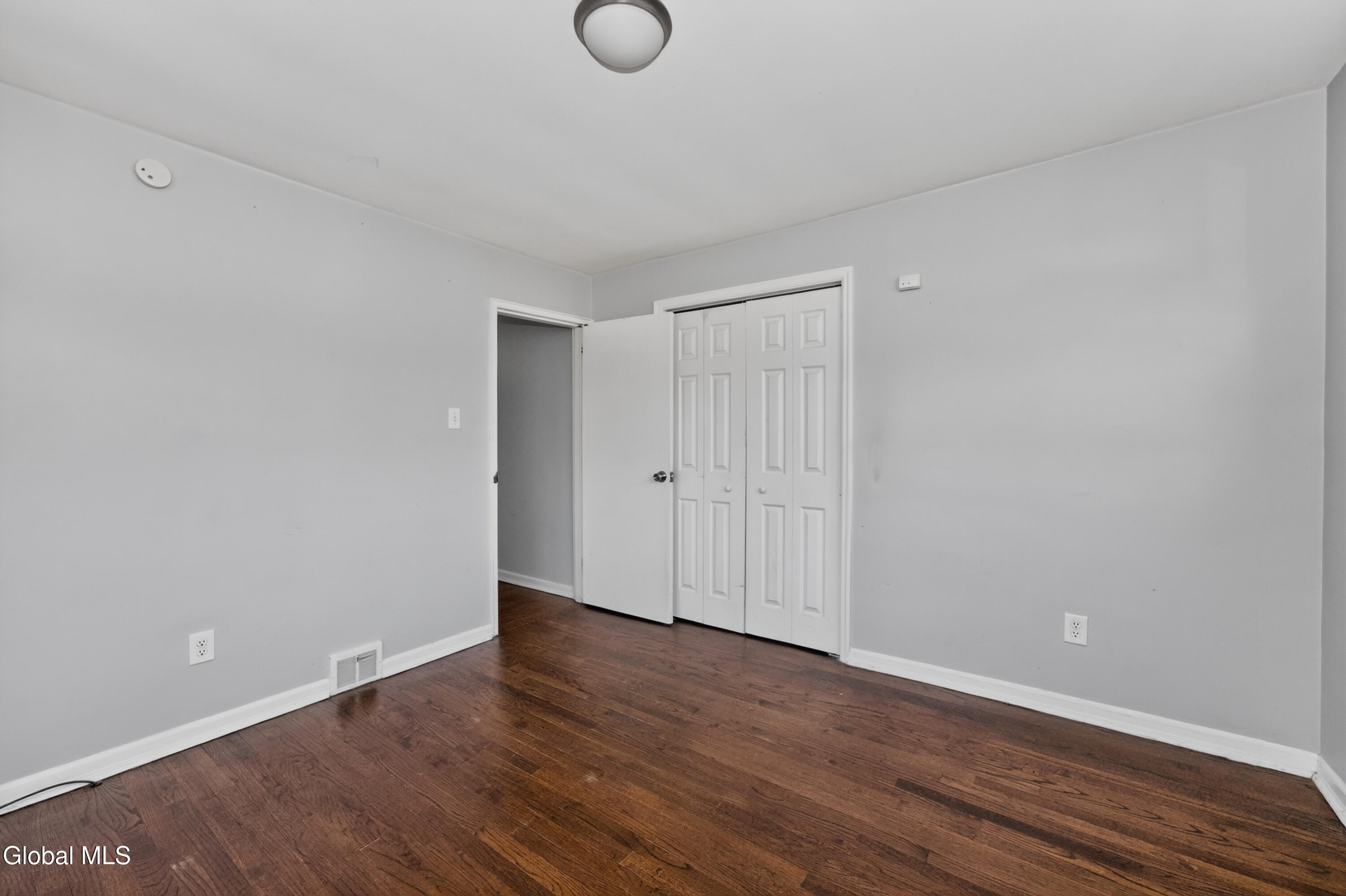 2529 Putnam Street Schenectady NY 12304